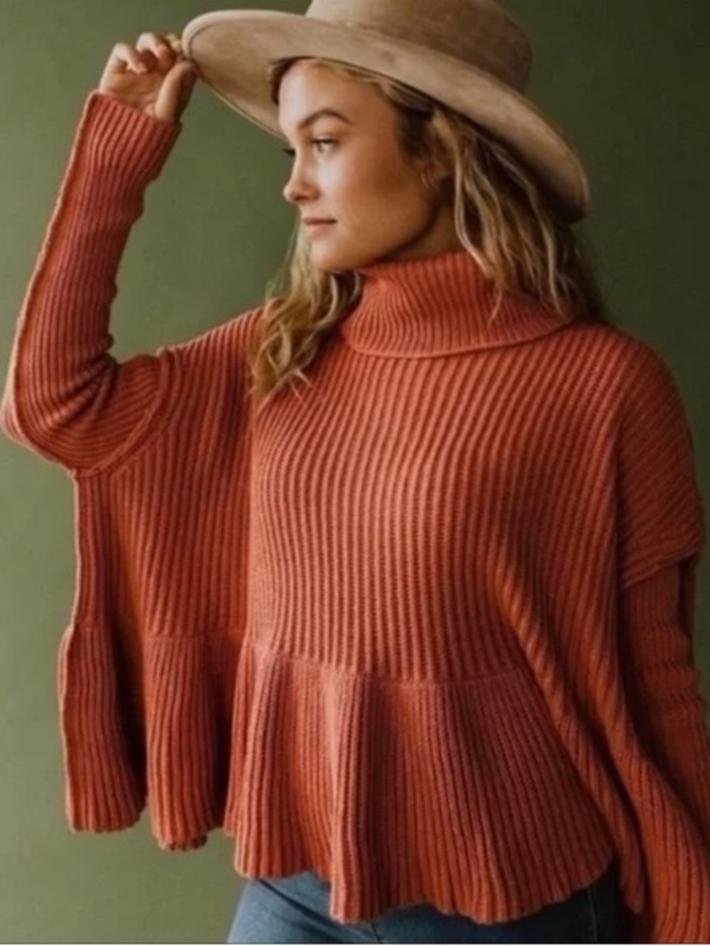 Free People Layer Cake Turtleneck Sweater XS Terracotta Oversized Cropped Ribbed